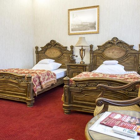 Hotel Europa Kaliszki Екстериор снимка