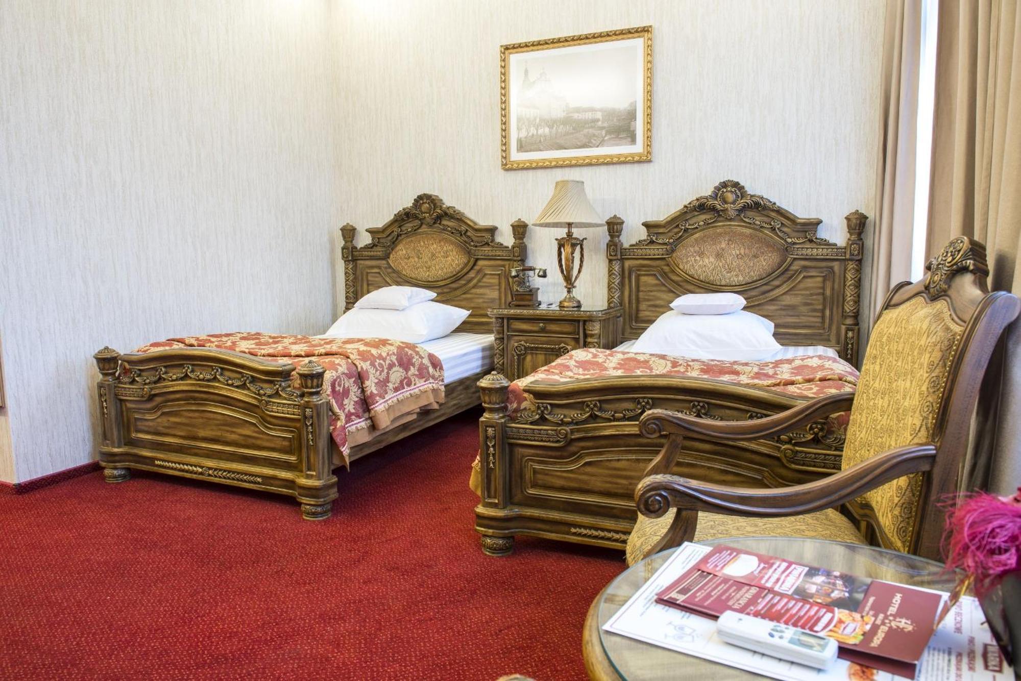 Hotel Europa Kaliszki Екстериор снимка