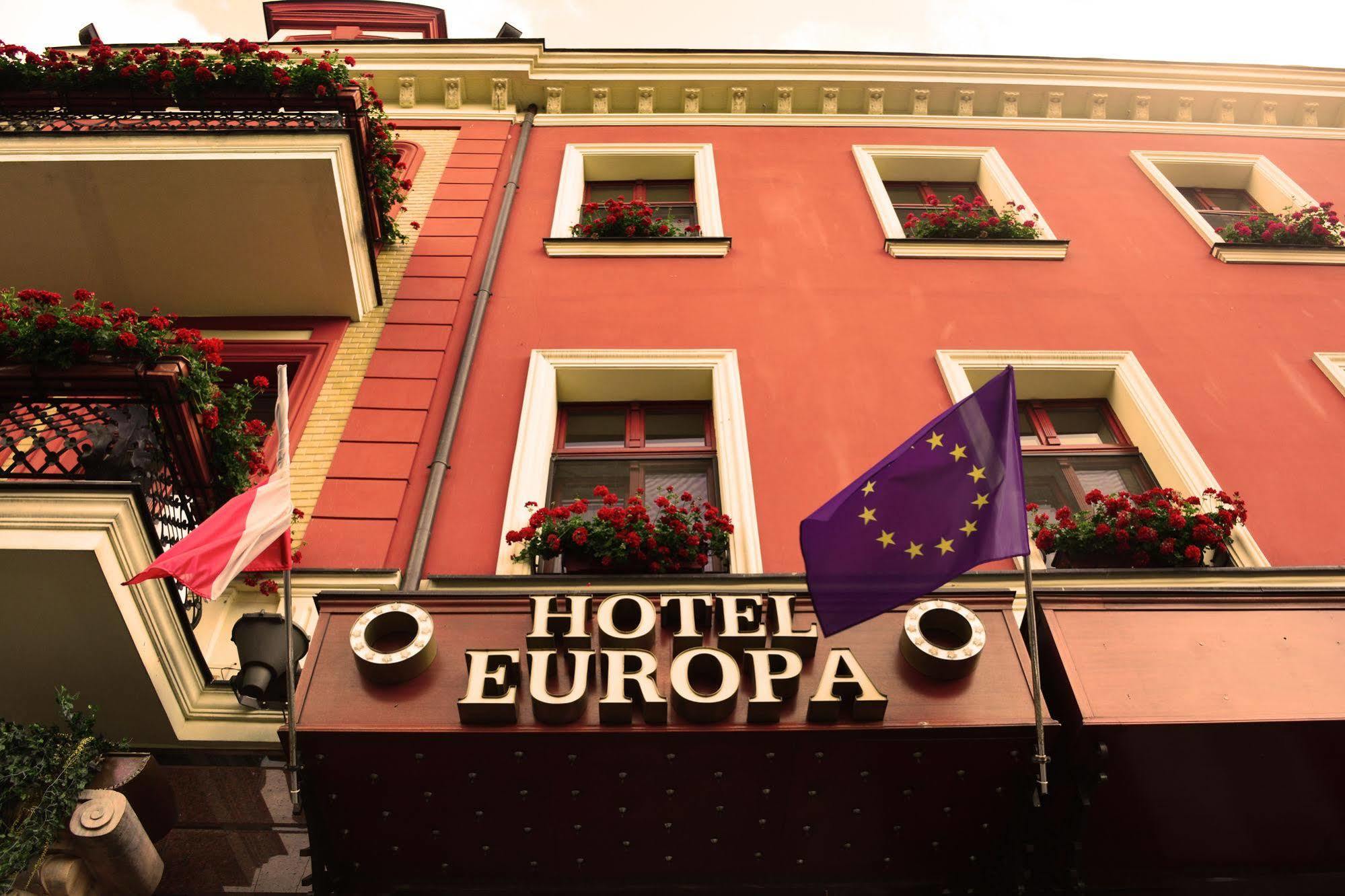 Hotel Europa Kaliszki Екстериор снимка